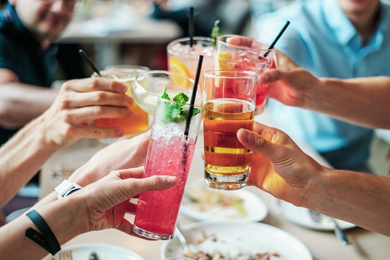 Bebidas a evitar para una alimentación saludable